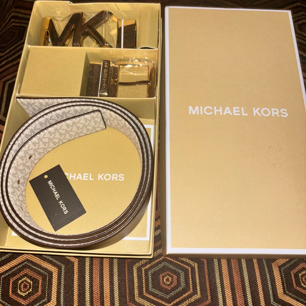 Michael Kors White Gold and Brown Reversible Belt